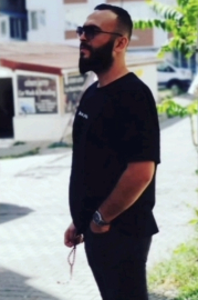 İstanbul - Zeytinburnu'nda taksici evine gittiği sırada bıçaklanarak öldürüldü