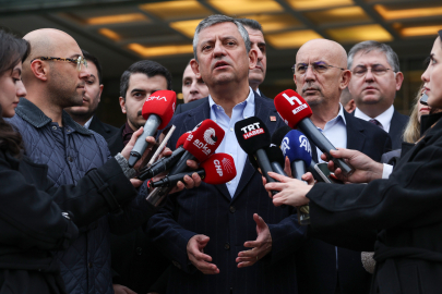 Özgür Özel: Meclis Başkanlığı ibretialem olacak şekilde bu olayın üzerine gitmelidir