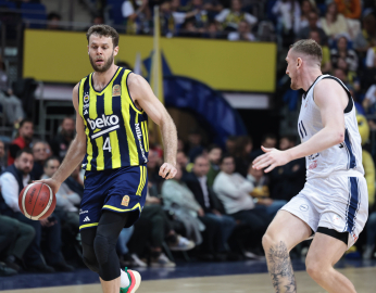 Fenerbahçe Beko – Anadolu Efes: 97-94 / Fotoğraf eklendi