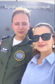 Şehit üsteğmenin eşi, düşen uçakta birlikte çekildikleri fotoğrafları paylaştı