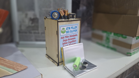 Atık piller işitme engellilere ‘ses’ oluyor