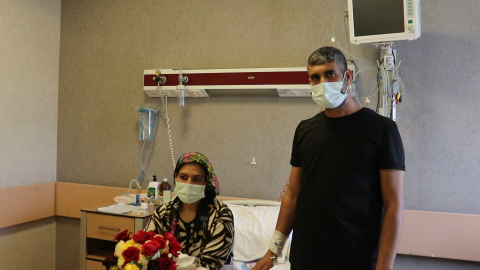Eşine karaciğerini bağışlayan koca: Canımdı, ciğerim oldu