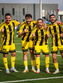 Eksik Aliağa Futbol lider Bursaspor'a karşı