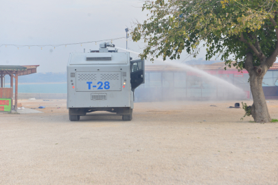 Adana'da adadaki kaçak işletmelerin yıkımı için işlem başlatıldı, bazı kişiler direnip iş yerlerini yaktı / Ek fotoğraf