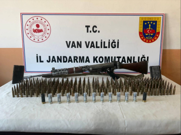 İhbar sonrası jandarmadan baskın; evde tüfek ile mühimmat ele geçirildi