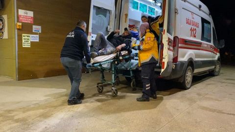 Yolda karşılaştığı husumetlisi bacağından vurdu