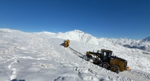 Batman'da eğitime 'kar' engeli; 346 yerleşim yeri yolu kapalı