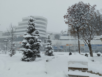 Bolu’da yoğun kar yağışı
