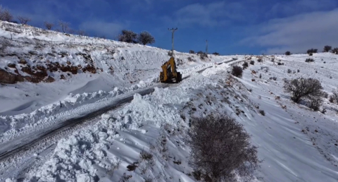 Batman'ın 3 ilçesinde köy okullarında ve taşımalı eğitime 1 gün ara verildi