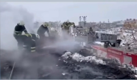 Diyarbakır’da okulun çatısı yandı