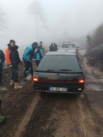 Kazdağları'nda kaybolan 3 kişi, 12,5 saatlik çalışmayla bulundu
