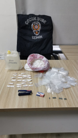 İzmir’de 650 gram uyuşturucu ele geçirildi; 1 gözaltı