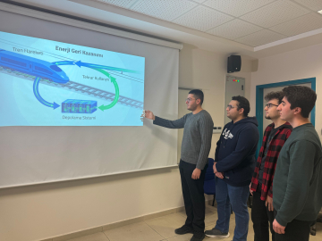 Hacettepeli öğrencilerden, hareket halindeki treni şarj eden sistem tasarımı