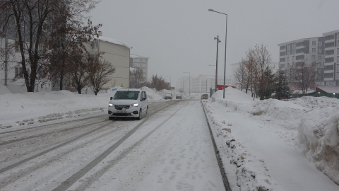 Bitlis'te kar yağışı