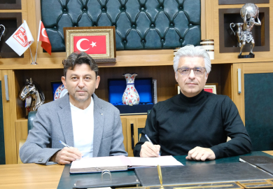 Balıkesirspor'da Uysal görevde