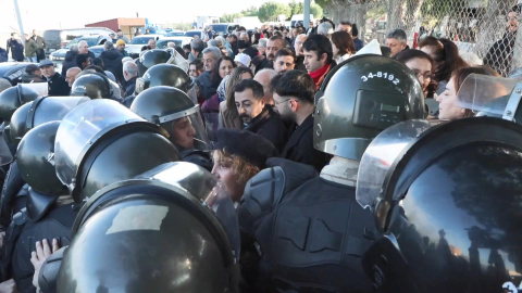 İstanbul - İmamoğlu'nun diploma davasında gerginlik - 4 / Ek görüntü ve fotoğrafla