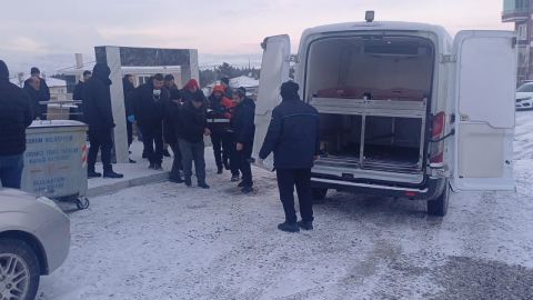 Oturdukları dairede başlarından vurulmuş cesetleri bulundu (2)