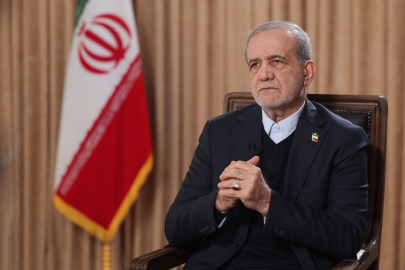 Pezeşkiyan: İran, savaşı başlatmadı ve sürdürmeyi de istemiyor