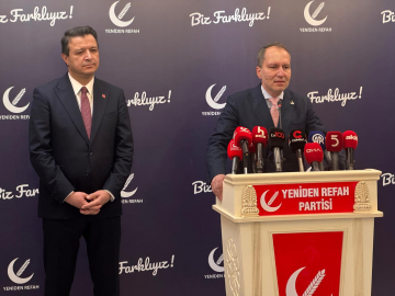 Saadet Partisi Başkanı Arıkan'dan, Erbakan'a ziyaret