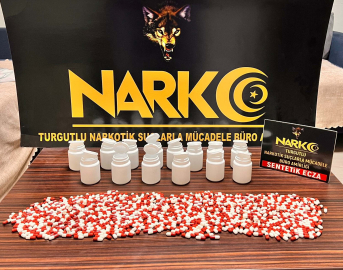 Manisa'da 1730 sentetik hap ele geçirildi; 5 tutuklama