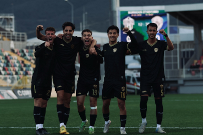 Bornova seriye bağladı, Çoruhlu FK'nın hasreti bitti