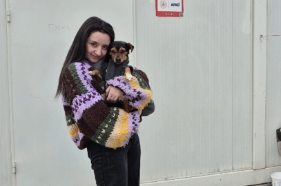 Köpeği 'Boncuk' ile çektiği videolarla tanınan Fatma, 'Beyaz'la Joker'e konuk oldu