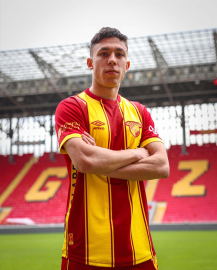 Göztepe vitrini yeniledi