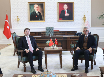 Bakan Memişoğlu, Karadağ Sağlık Bakanı Vojislav Šimun ile görüştü