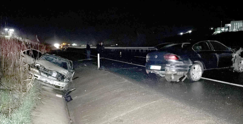 Tekirdağ'da otomobiller çarpıştı; 5 yaralı