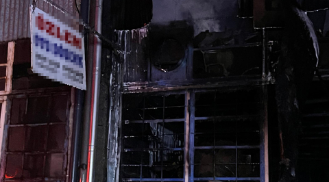 Nevşehir’de oto döşeme dükkanında yangın