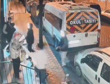 İstanbul- Sultangazi'de apartman önünde bekleyen 2 çocuğa bıçaklı saldırı: 5 şüpheli yakalandı