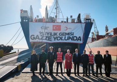 En büyük iyilik gemisi, Gazze’ye uğurlandı