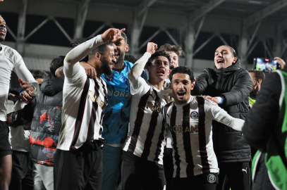 Manisa FK'dan muhteşem geri dönüş