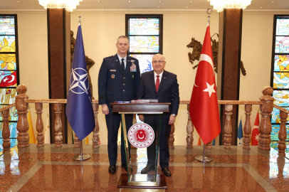 Bakan Güler, Avrupa Müttefik Kuvvetleri Yüksek Komutanı Orgeneral Grynkewich ile görüştü