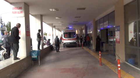 İnşaat alanında oynarken üzerlerine demir profil düşen 2 kardeş öldü