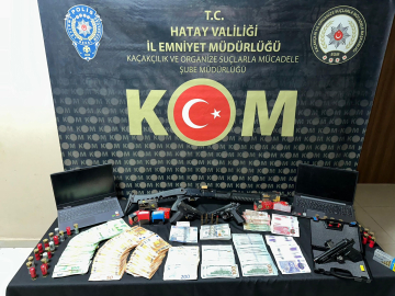 Hatay merkezli rüşvet ve kaçakçılık operasyonu: 26 tutuklama