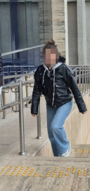 Minibüste bulduğu telefondan mobil bankacılıkla para çekip, teknoloji mağazası ve hastane kantininde harcamış