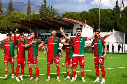 Karşıyaka 10 numara