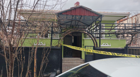 Tartıştığı eşini bacaklarından pompalı tüfekle vurdu