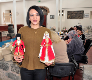 Kars’ta Kafkas kültürü, minyatür bebeklerle geleceğe taşınıyor / Ek fotoğraflar
