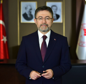 Bakan Yumaklı: Gübrede mevcut stoklar yeterli seviyede