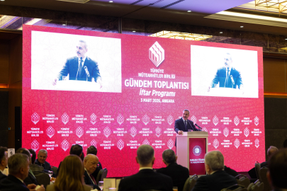 Bakan Fidan, Türkiye Müteahhitler Birliği’nin iftar programına katıldı