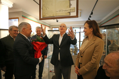 Karşıyaka divanında örnek tablo