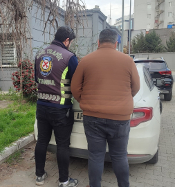 İstanbul- Beylikdüzü'nde aracın önünü kesip tehdit eden şoföre 183 bin lira ceza