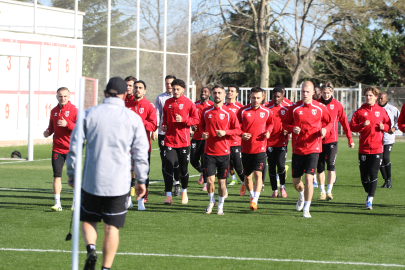 Samsunspor, Rayo Vallecano maçı hazırlıklarını tamamladı / Video eklendi