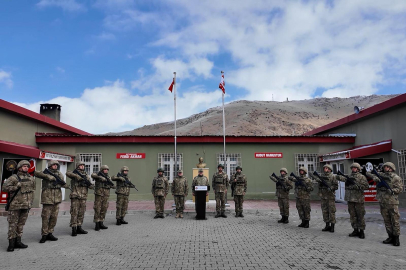 Kara Kuvvetleri Komutanı Tokel, hudut birliklerini denetledi