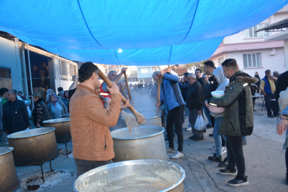 Aydın'da geleneksel keşkek hayrı 20 bin kişiye ulaştı