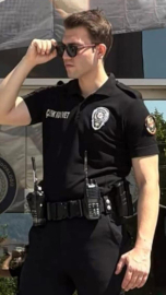 Aile arasındaki tartışmada silahla vurulan polis toprağa verildi, kardeşi tutuklandı