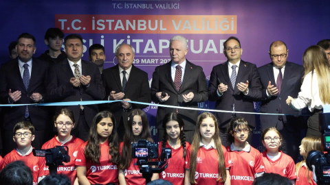 İstanbul - Vali Gül: Okullarımızdaki kitap sayısını 6,5 milyondan 13 milyona çıkardık