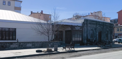 Kars’ta 'Aynalı Köşk' davası başladı